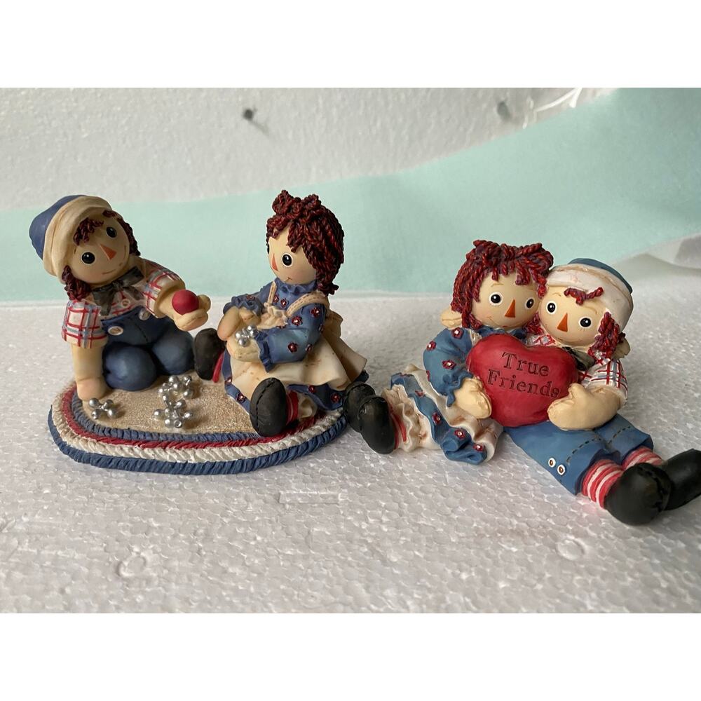 vintage Enesco Raggedy Ann and Andy figurine entitled "True Friends 2 sculptures